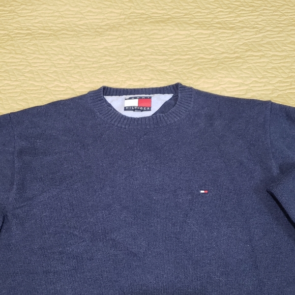 Tommy Hilfiger sweater size L - Picture 4 of 7